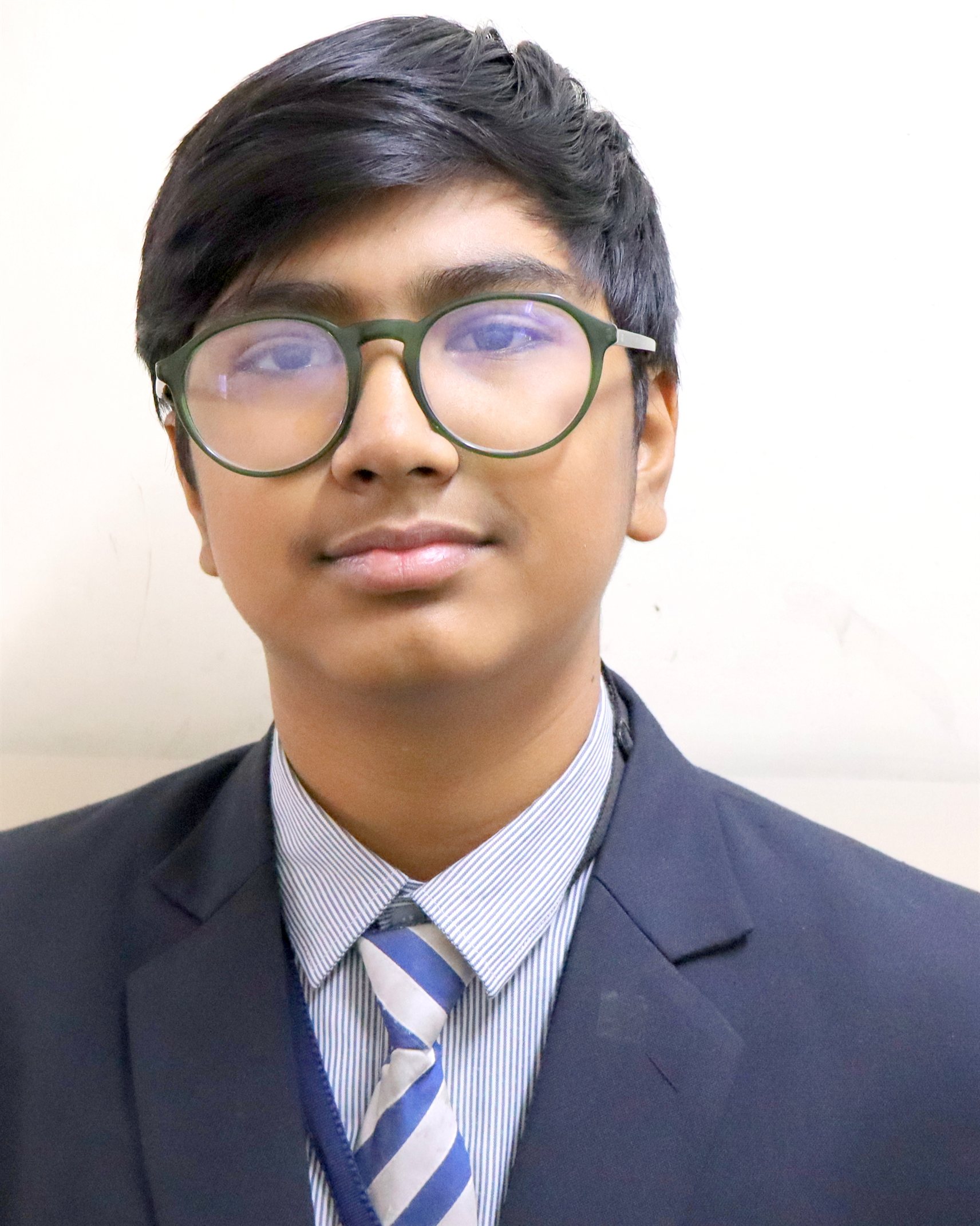 ARYAMAN  DAS