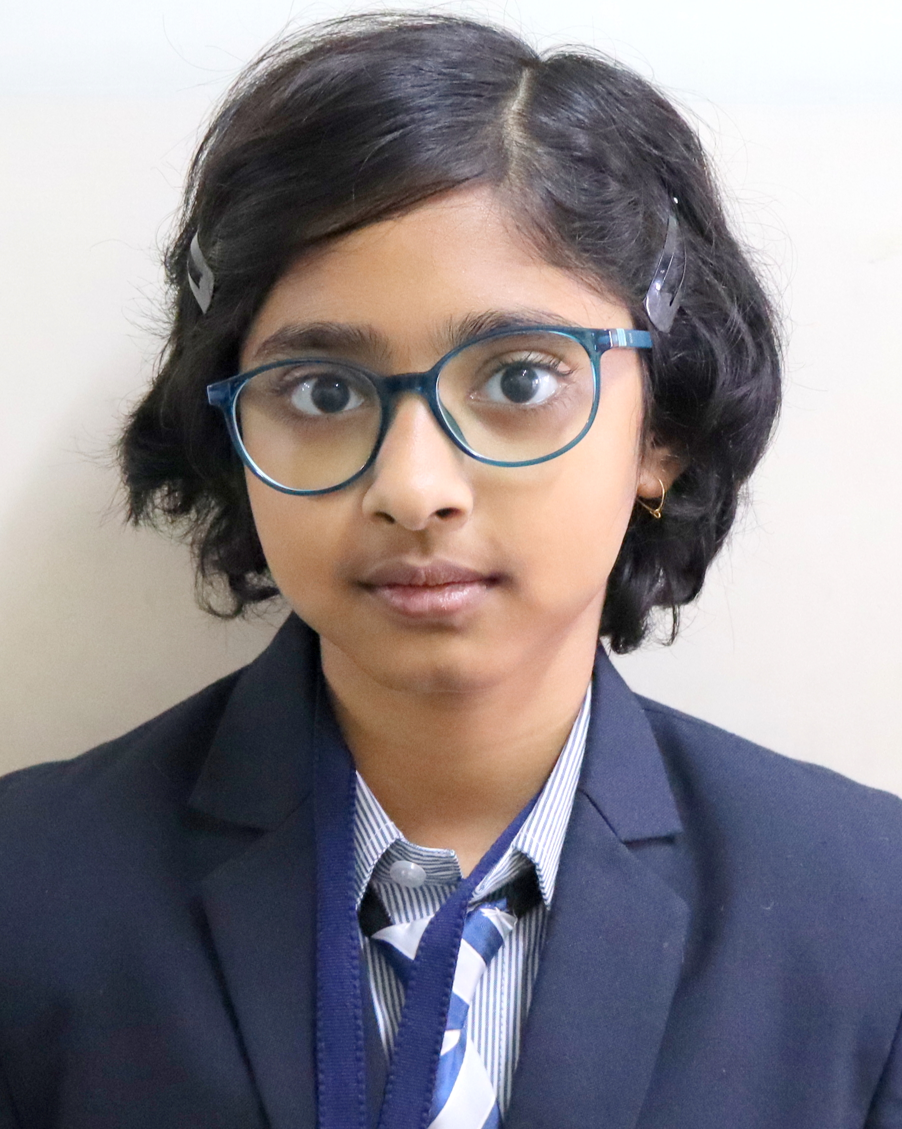 OISHINI  SADHUKHAN