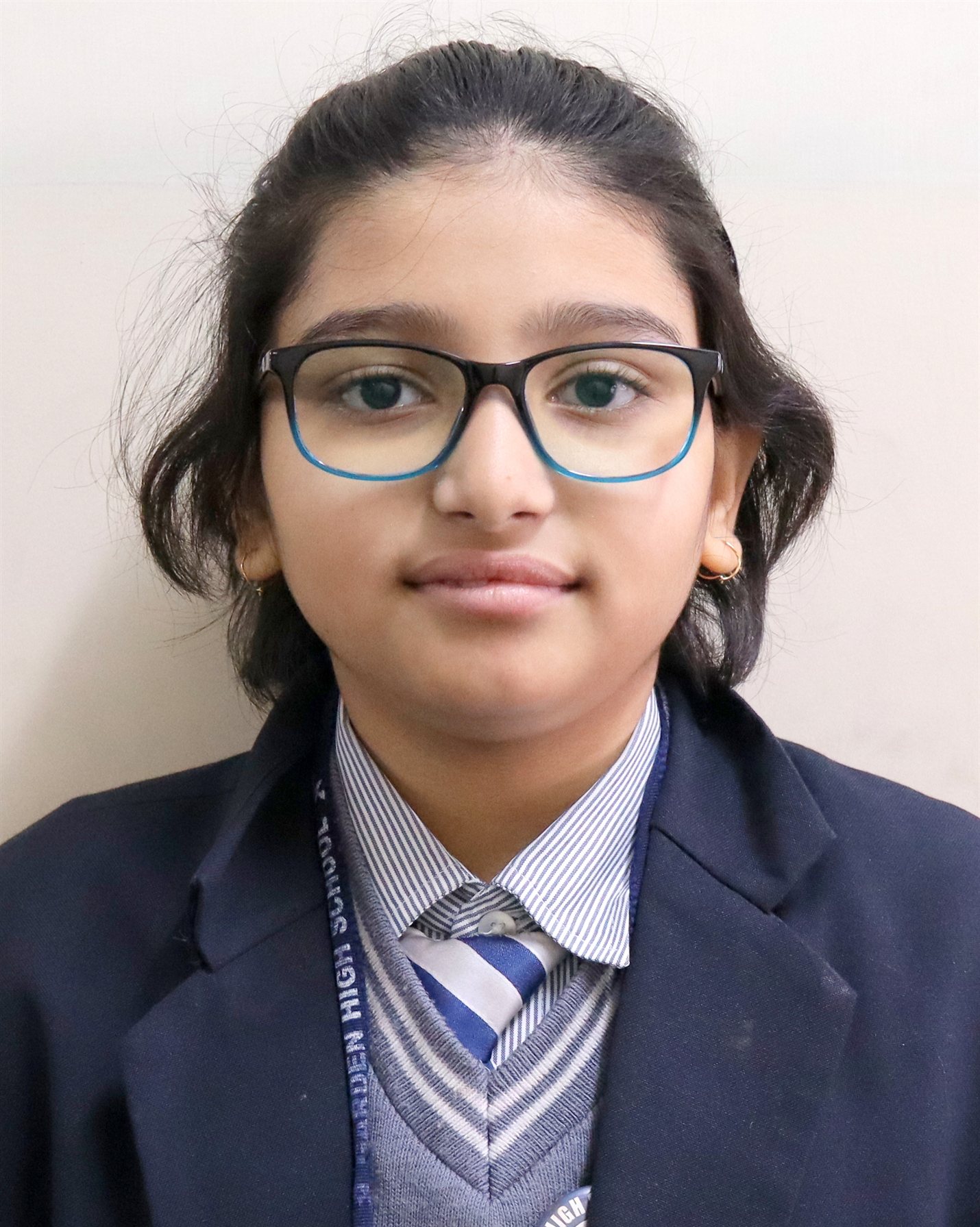 STUTI  ROY